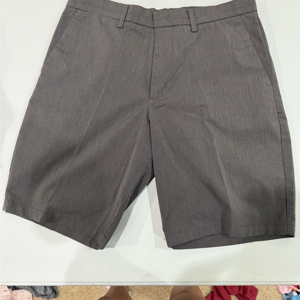 Calvin Klein men's W31 grey shorts